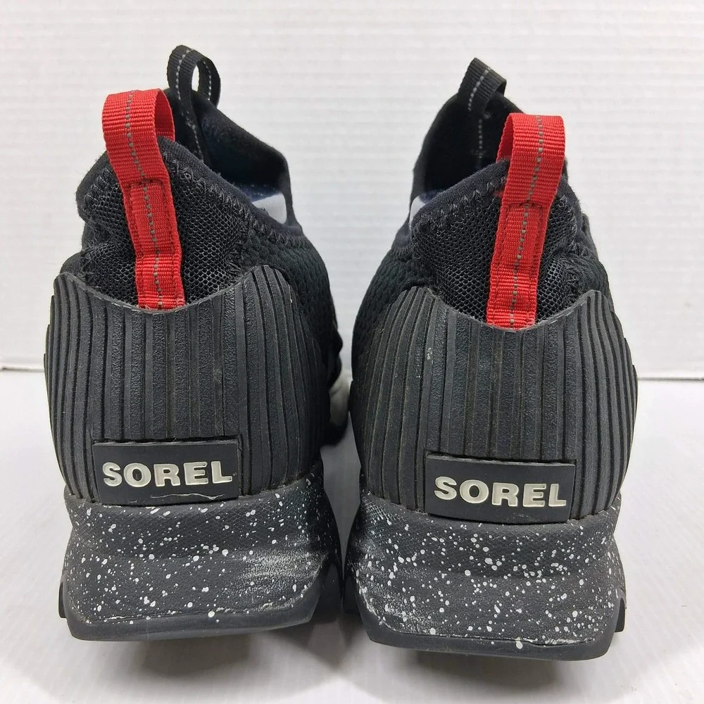 Sorel Kinetic Impact Strap Black Speckled Scalloped Sole Sneakers LL3645-011 10